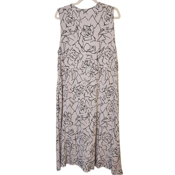 Chalet sleeveless long cardigan,  gray patterned. Size M/L.  #875 - Picture 3 of 5